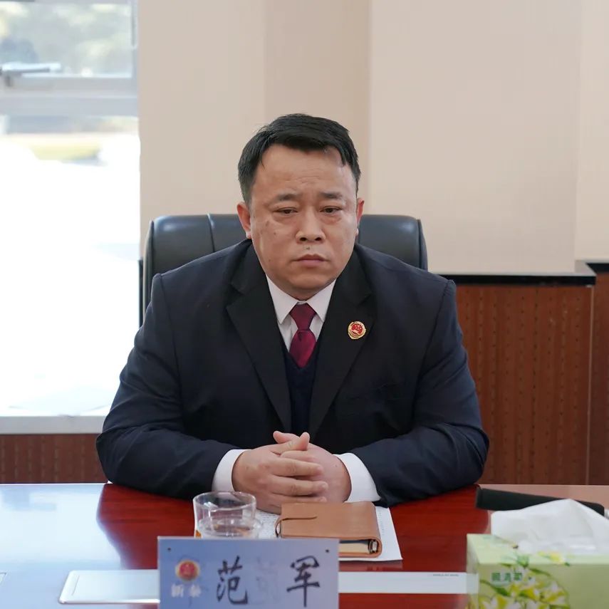 副书记,副检察长朱凤传,党组成员,政治部主任兼机关党委书记黄发亮