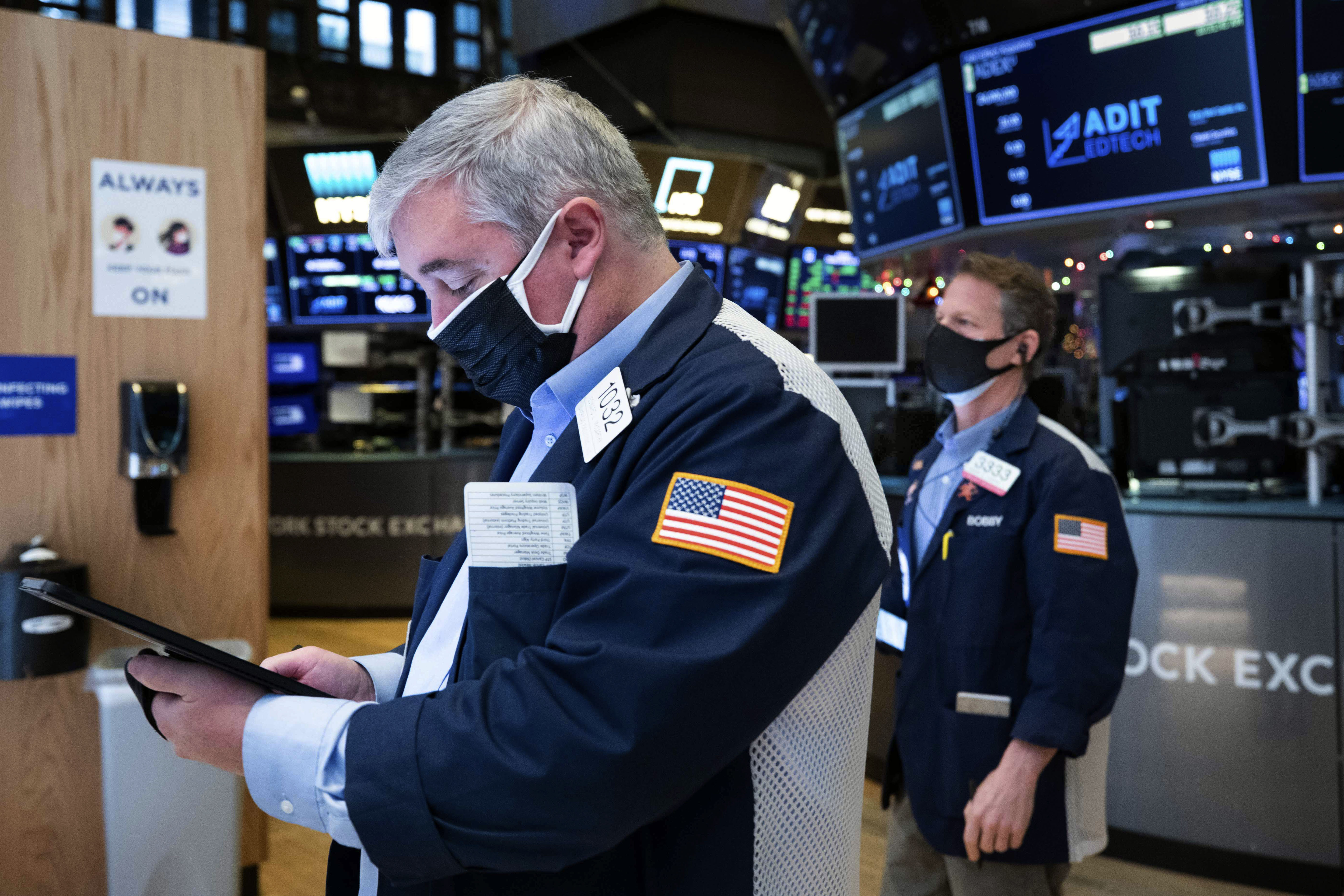 New York stock market shows 12 days rise big 3