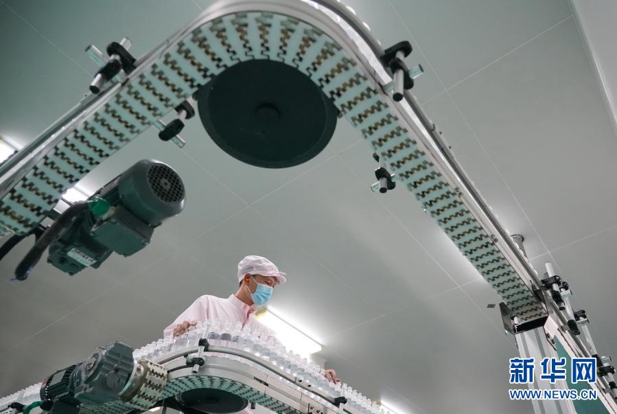 石家庄：医药医疗设备企业防疫物资生产忙