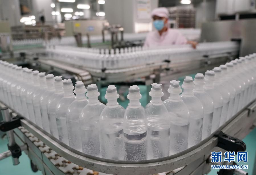 石家庄：医药医疗设备企业防疫物资生产忙