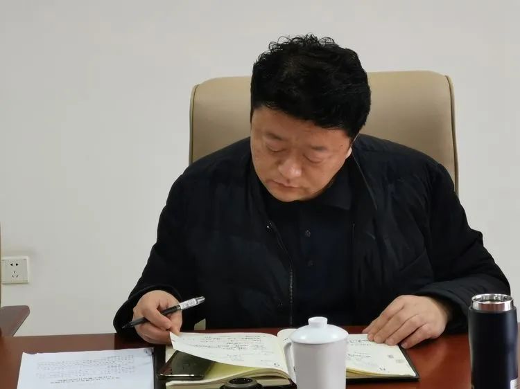规划建设局召开在建项目安全生产专题会议
