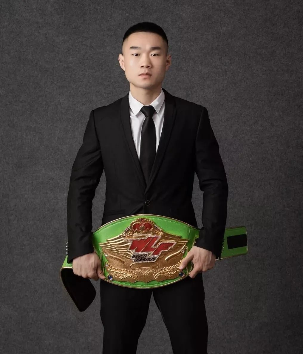 武林风全球功夫盛典二番战王鹏飞位宁辉想要ko