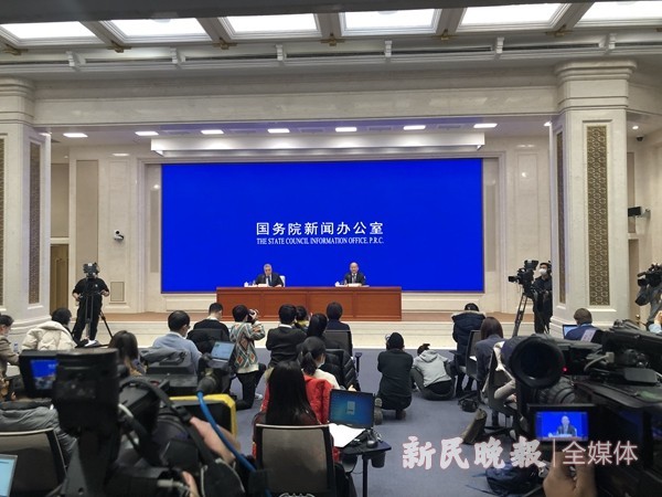 Our country GDP breaks through 100 trillion yuan first