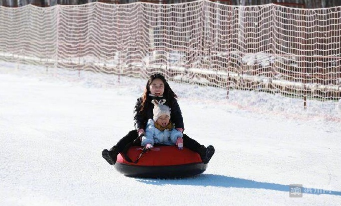 阳信东山滑雪场被选定为省冰雪运动消费券试点场馆