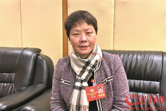 医药卫生界委员：建立高水平疾控中心 加强公共卫生人才建设