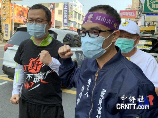 羅智強現身罷捷總部：黃捷反萊豬，就給她一次機會