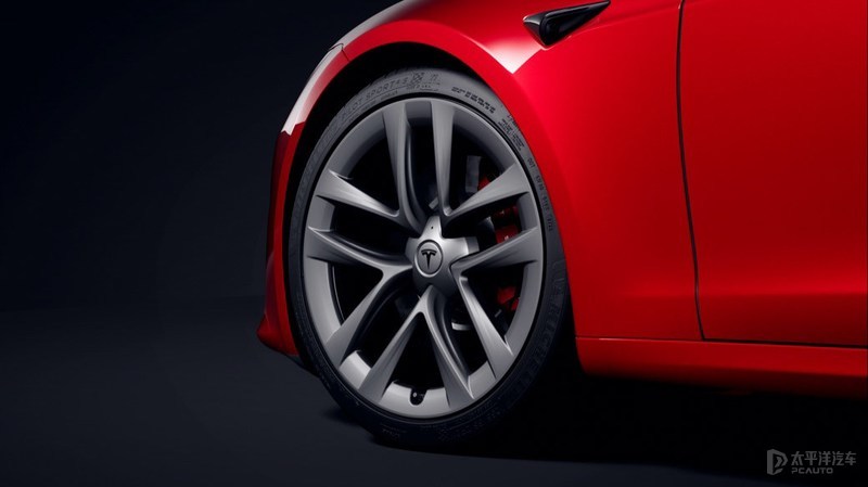 新款特斯拉Model S正式发布 售79.999-117.49万