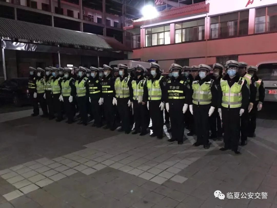【平安春运 交警同行】临夏公安交警严查酒驾 为平安春运保驾护航