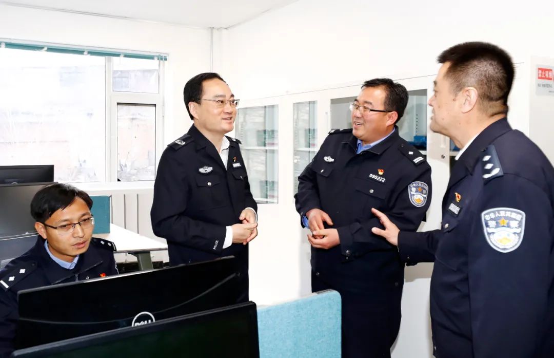 余建节后第一天率队赴临夏蹲点调研指导公安工作 强调对标先进找差距谋划打好翻身仗
