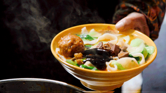 “美食荒漠”？這個鍋，我不背