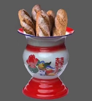 亚马逊出售“中国古董”！用来侍酒装水果，只