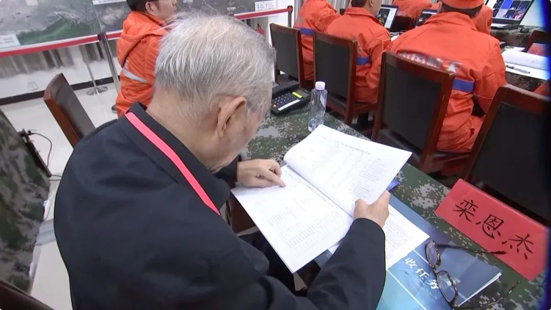 �ڴ����ҹ�������100�ּ��������ػ��