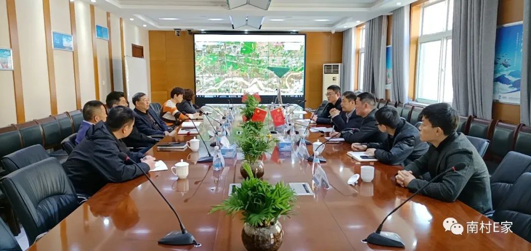 韩利师到南村街道走访重点企业