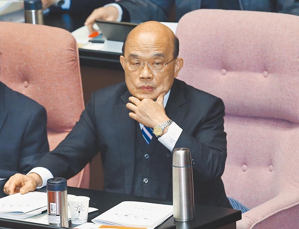 冥頑不化！ 蘇貞昌被島內媒體追問�說'武漢肺炎'是應該的嗎？�