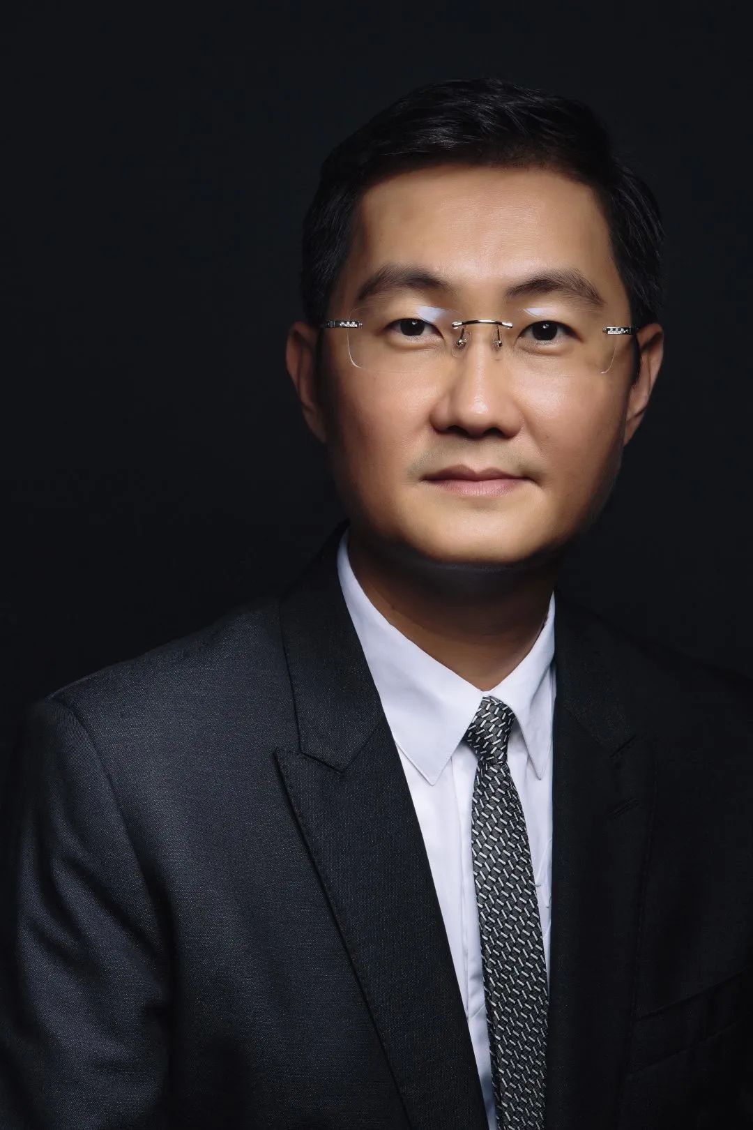 今年，马化腾代表的建议关注了这些人、这些事