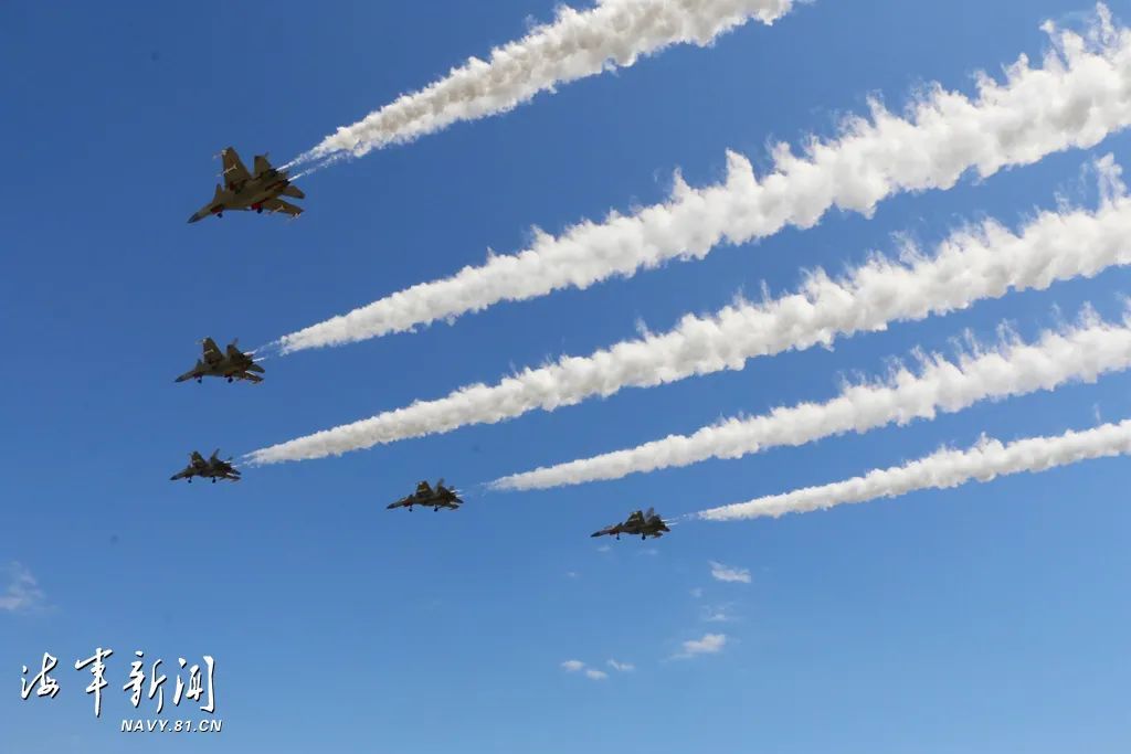 ������Ӳ�ˡ���̧ͷ�����