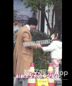 居然嗑到了他俩？朱丹周一围的恩爱日常，只有自己才知道幸不幸福