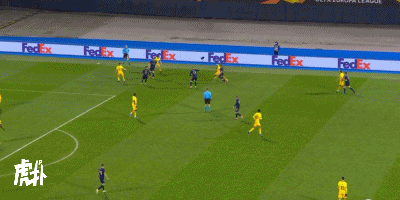 欧联：奥尔西奇帽子戏法，热刺总比分2-3迪纳摩