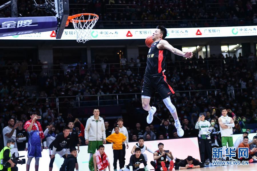 Complete star surpasses CBA: Zhang Zhenlin wins championship of the contest that buckle basket