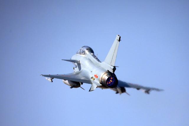 ף�أ���10ս��23�����տ���