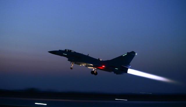 ף�أ���10ս��23�����տ���