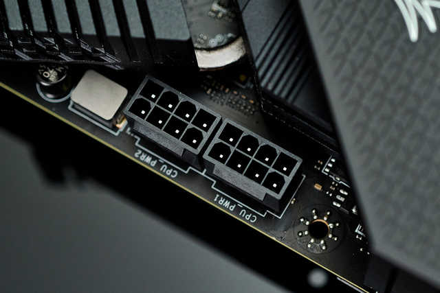 微星MEG Z590 ACE战神主板：i9性能强大的后盾