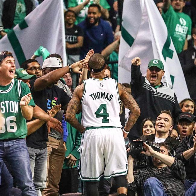 "The earth's surface is the strongest 175 " return NBA! The autograph makes an appointment with small Thoms pelican wears 24 greeting division to compare