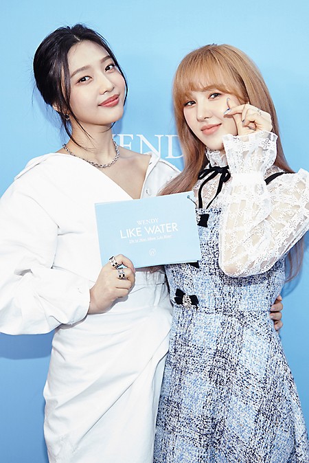 News briefing of special of individual of WENDY of member of Red Velvet of Korea female group