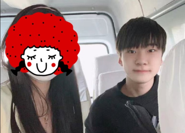 13歲天天近照，與同學對比身高優越，長相成熟變化大到認不出