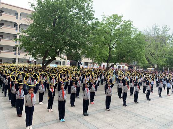 历城区实验小学怎么样?开展“体能大课间”(图1)