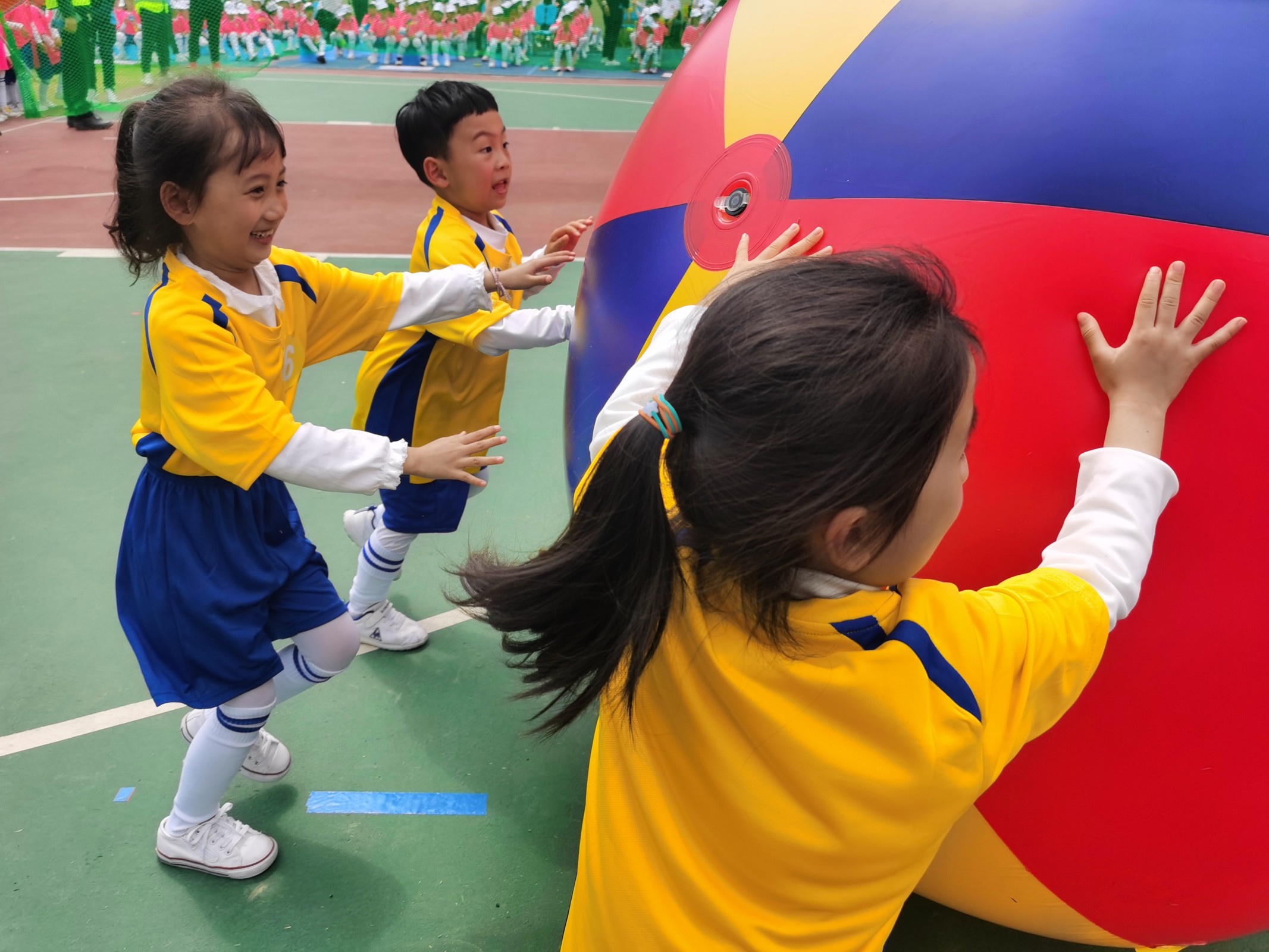 武汉市育才小学树人校区怎么样?全员运动会(图6)