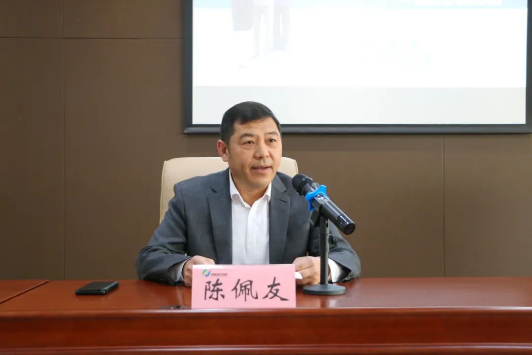 济南新材料产业园区举办公务礼仪专题培训