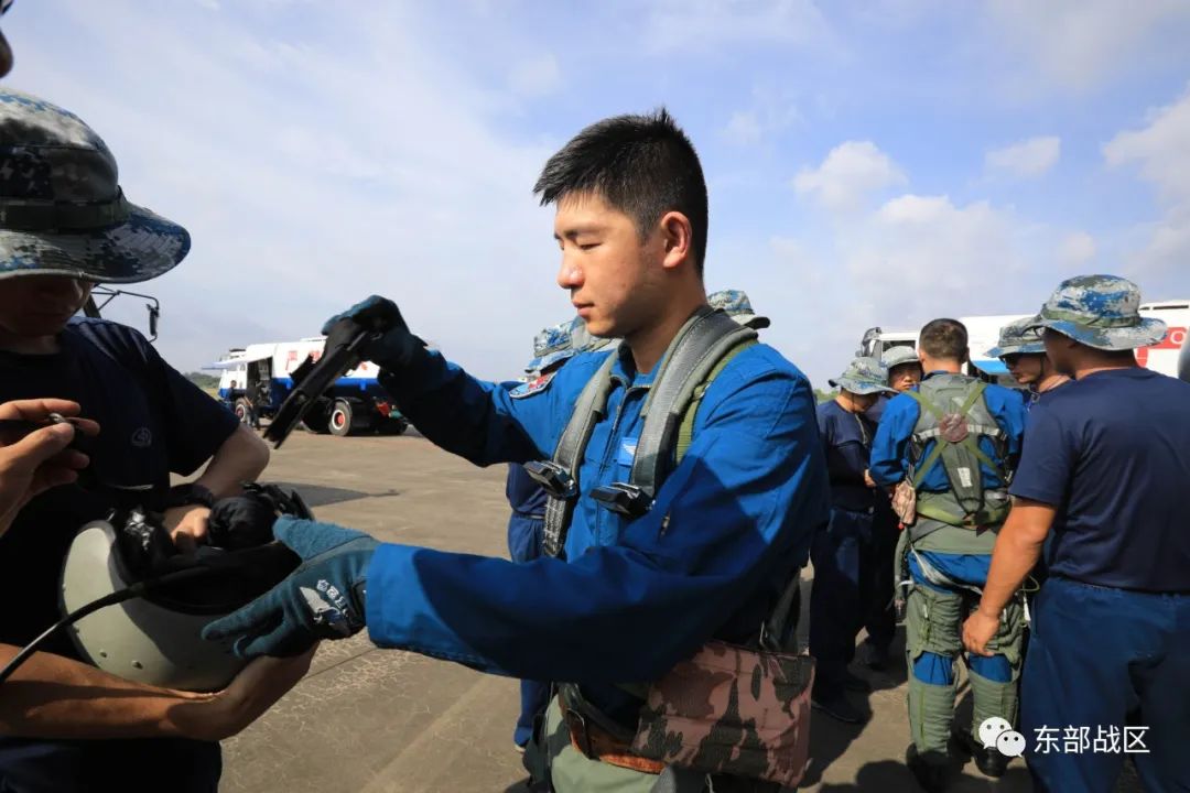 ̫���ˣ�����Ա�뺽�չ���ʦһ������