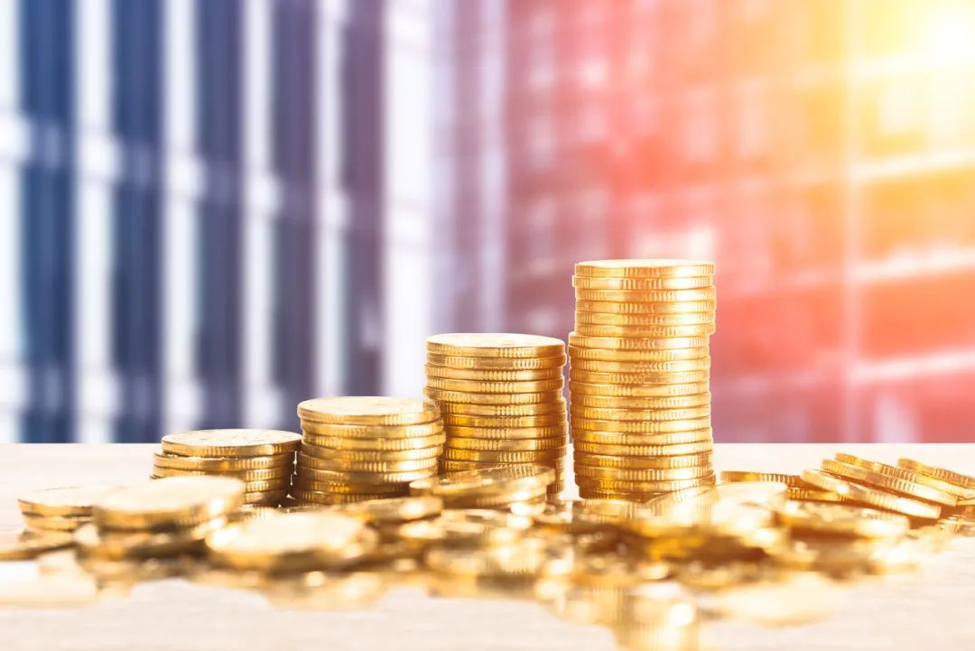 银行板块成弱市下的“中流砥柱”，顺周期下有四大增长点