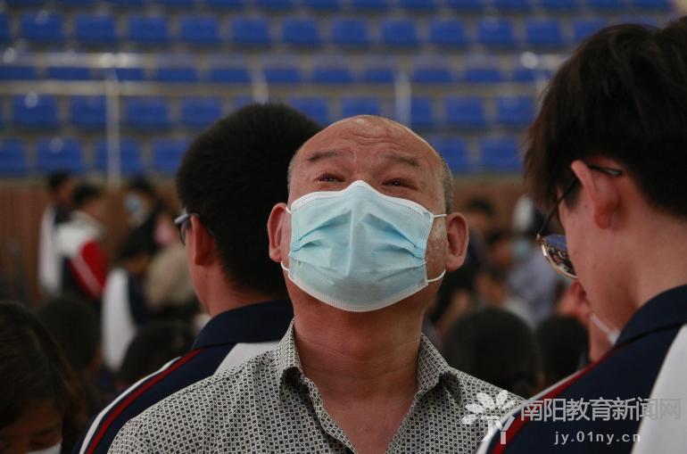 南阳市第五完全学校怎么样?“山水一家”家校联谊会(图8)