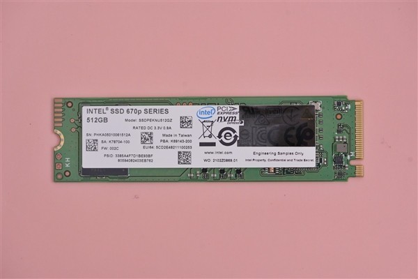 Intel推全新SSD 670p:采用第四代QLC闪存技术