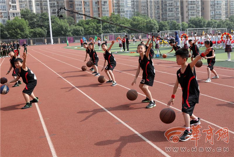 西安市未央区范家村小学怎么样?田径运动会(图14)