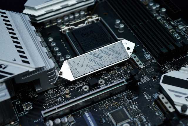 能带i9的MATX小板：微星B560M迫击炮WIFI