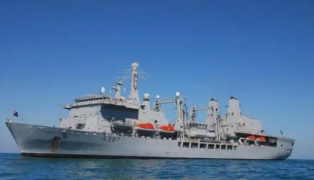 ����Ժʮ�ţ�Ӣ����ĸ��Ӹ�Ҫ�����ޣ���ý�ʹӺ���ͱ��һ��