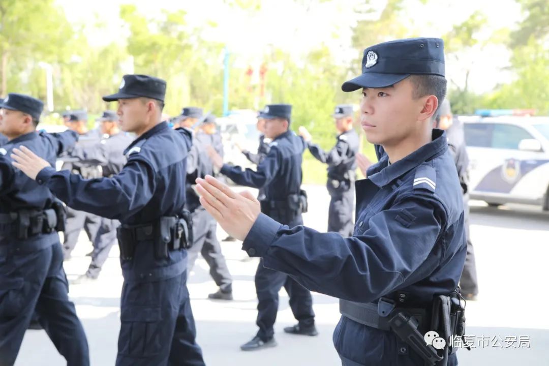 【全警实战大练兵】临夏市公安局积极组织开展应急处突大练兵活动