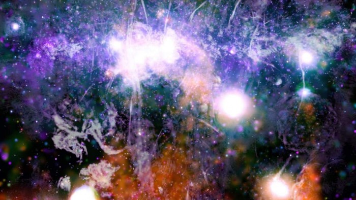 NASA发布新的银河系中心图像