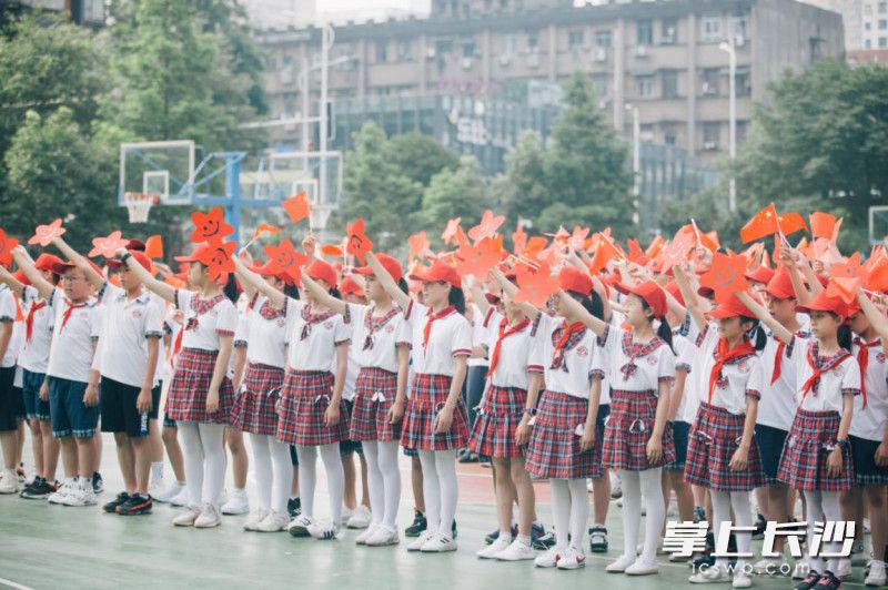 长沙清水塘北辰小学怎么样?为党庆生(图3)