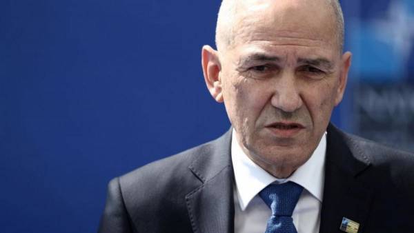 LGBTͦ˹ǿ鹹ֵۻʹŷ˱