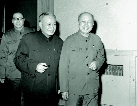 ��д�˼���д���ޡ����»����ϼ��߱��µġ�����һ�ǡ�����