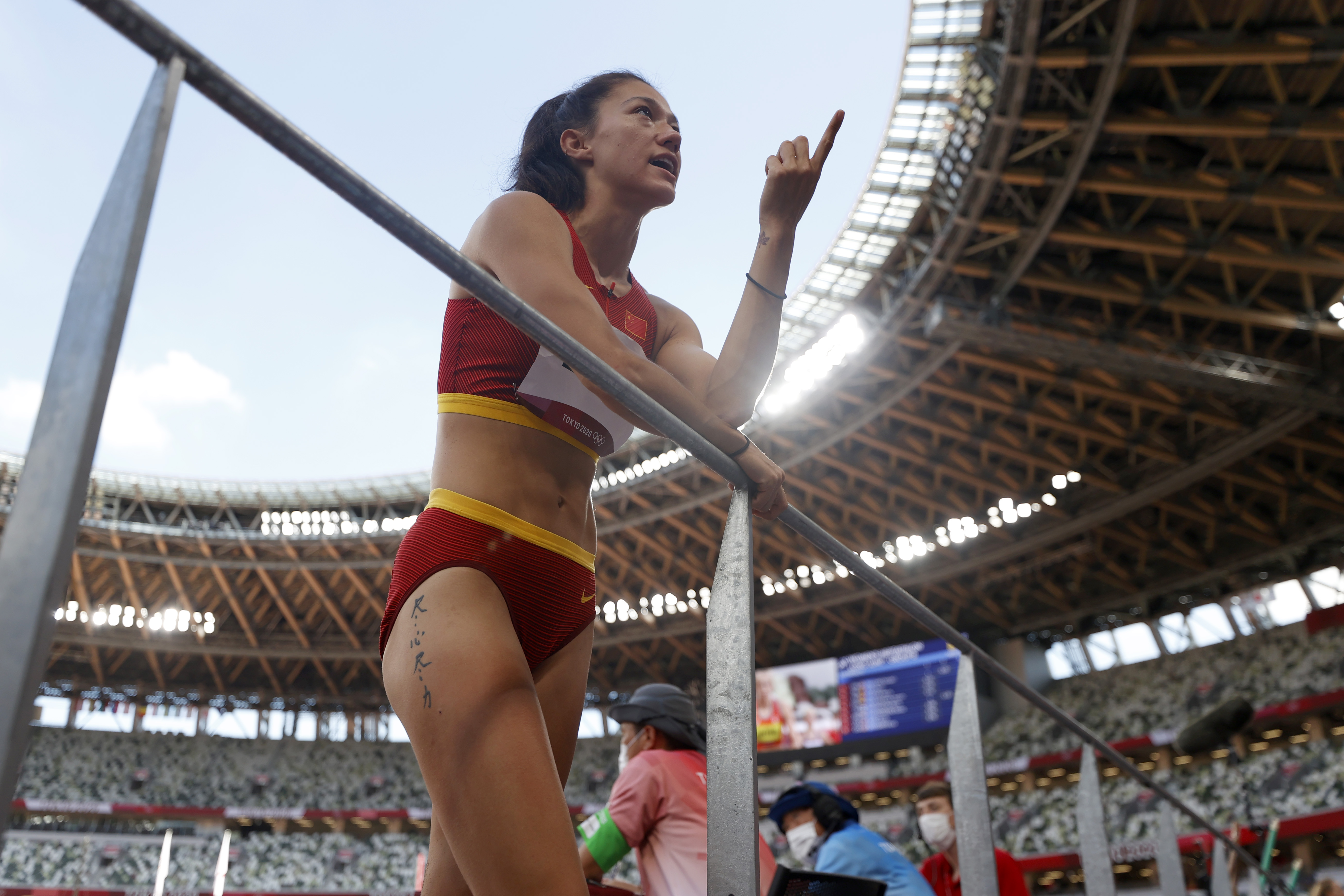 尽心尽力！中国田径首位入籍运动员，她是传奇郑凤荣的外孙女
