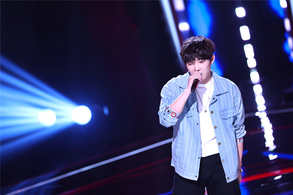 “好声音”时尚：困难和痛苦都是人生的补丁