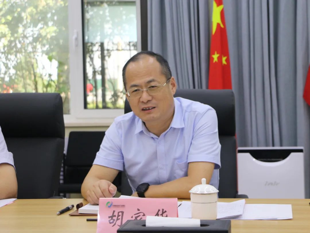 济南自贸试验片区到济南新材料产业园区调研