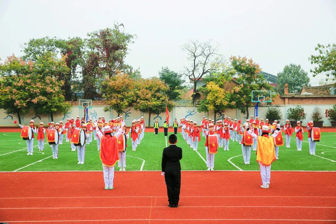 西安市聚宝小学:在阳光下成长，快乐中前行(图7)