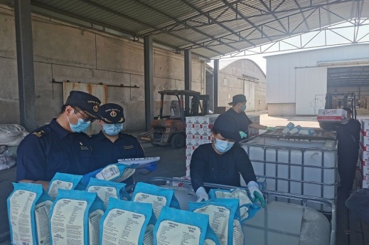 天津海关前7月查获不合格食品2000余吨 涉及面粉、饮料等多个货类