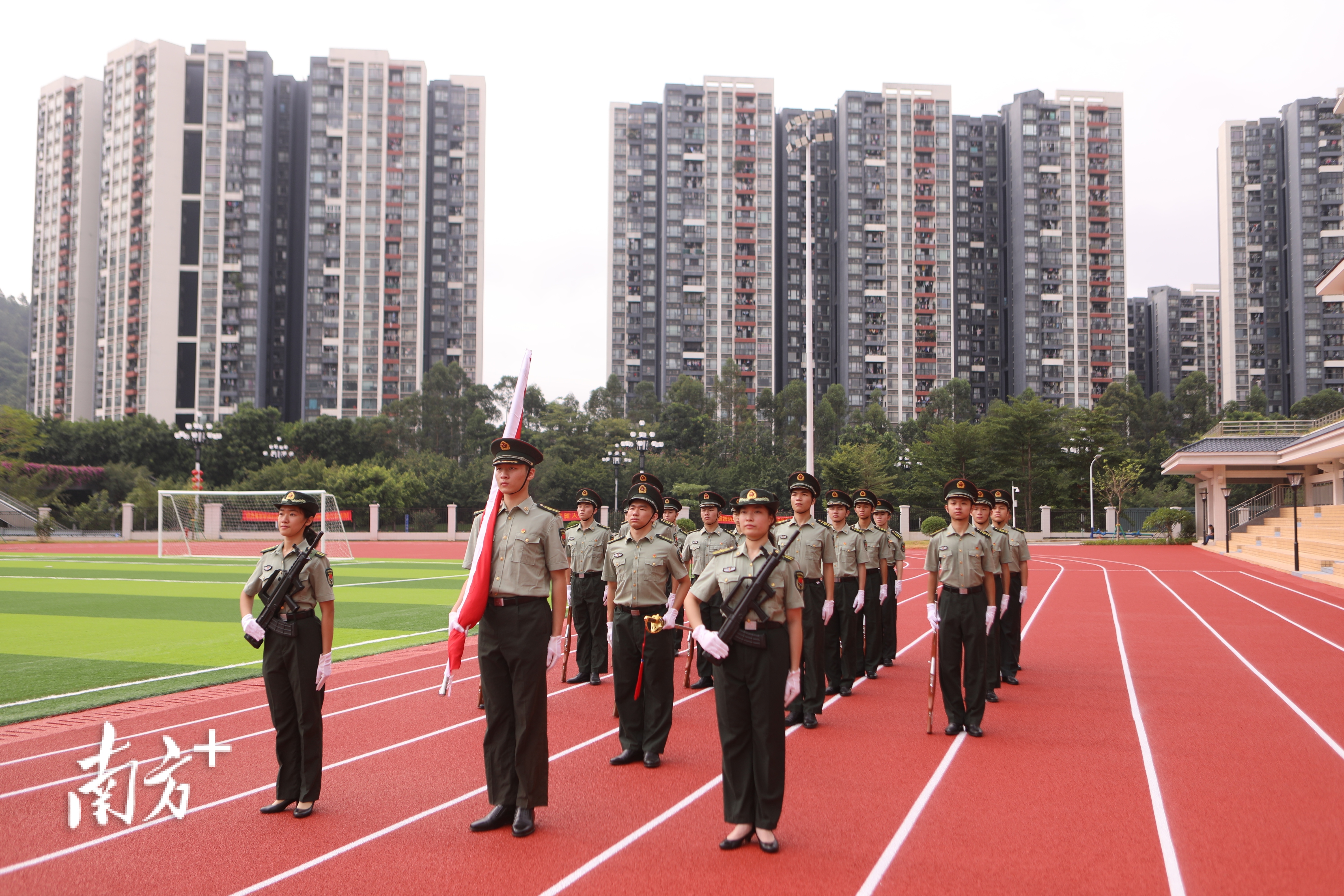 廣州市黃埔區(qū)黃埔軍校中學和廣大附中高新區(qū)實驗學校(圖5) 廣州市黃埔區(qū)黃埔軍校中學和廣大附中高新區(qū)實驗學校(圖5)
